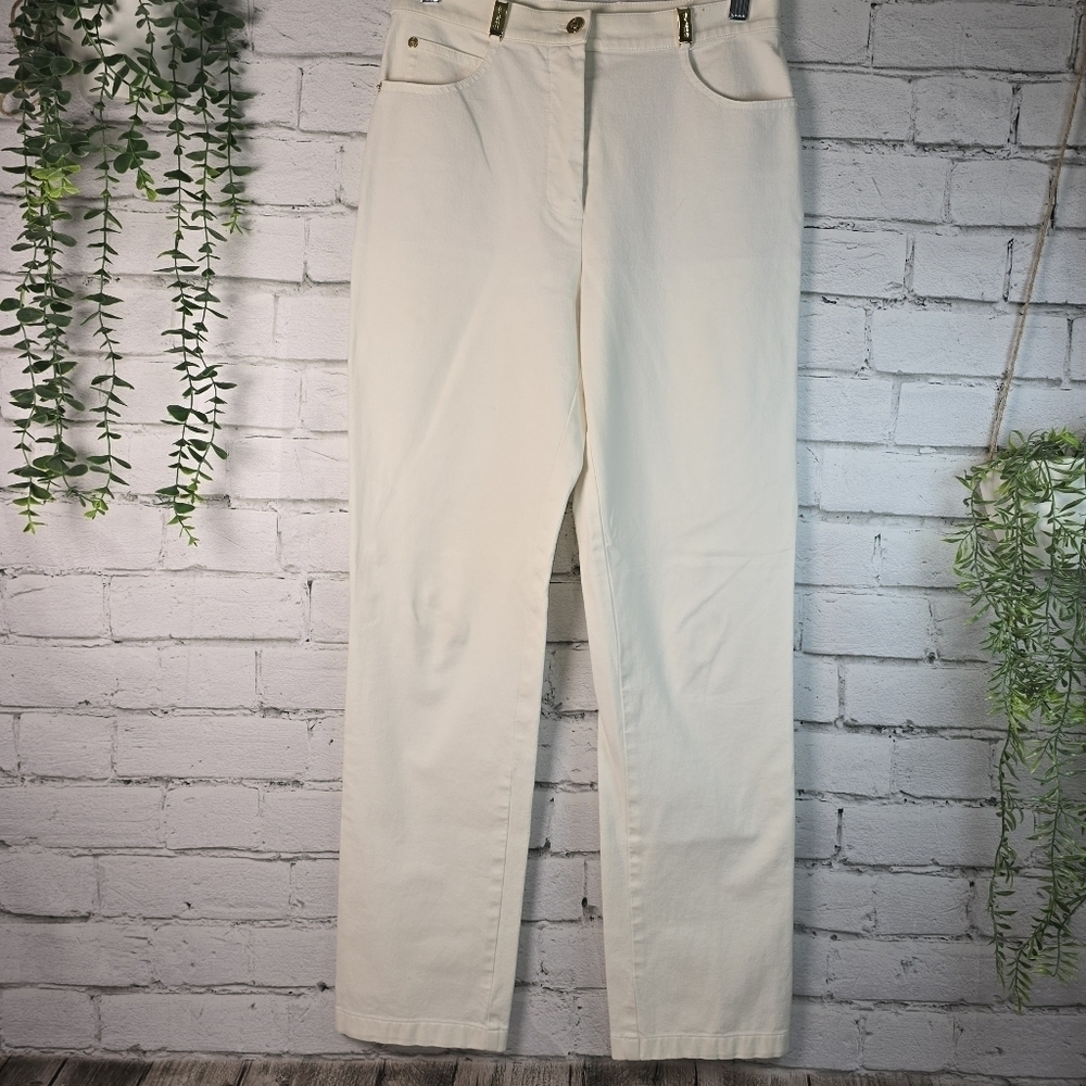 ST JOHN SPORT BY MARIE GRAY WOMENS WHITE SKINNY JEANS GOLD EMBLEMS EUC SIZE 4